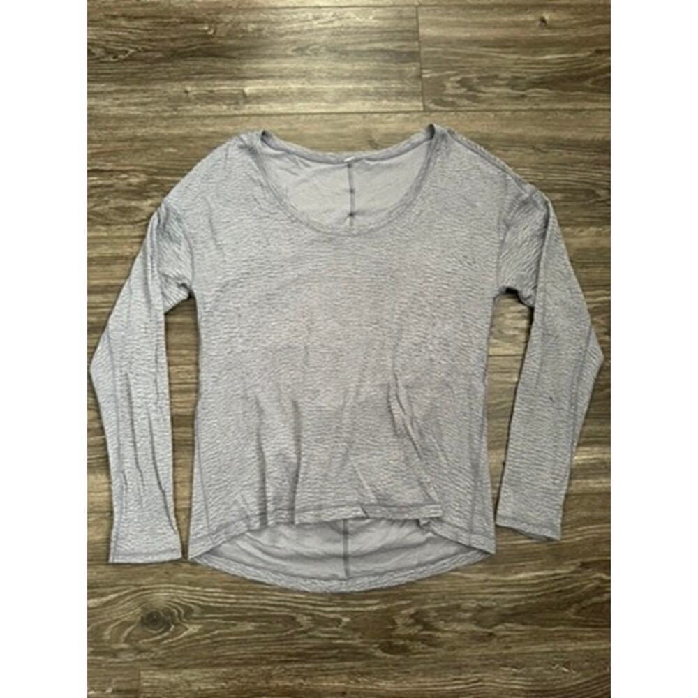 Lululemon Lost In Pace Long SleeveSheer Luon Pebble Jacquard V2 Arctic Grey